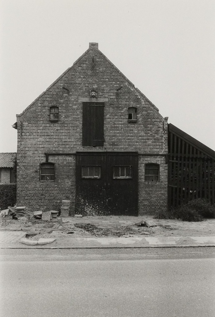 Burgemeester van Loonstraat 11