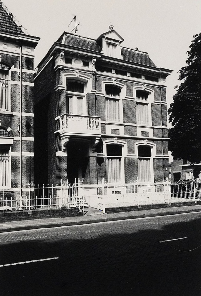 Burgemeester van Loonstraat 85 · 01-07-1987