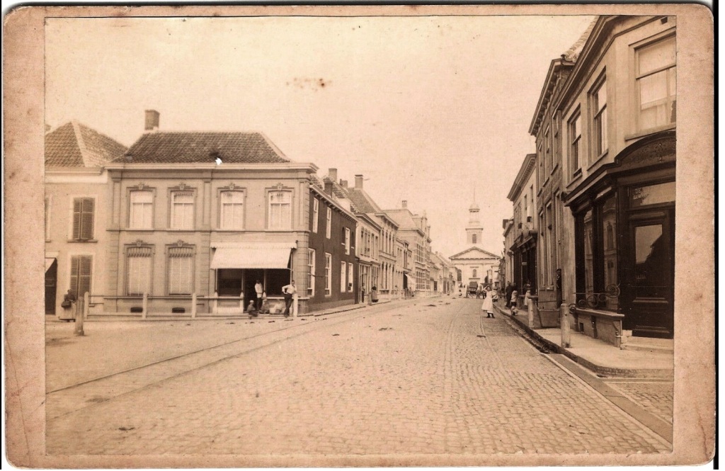 Markt 2