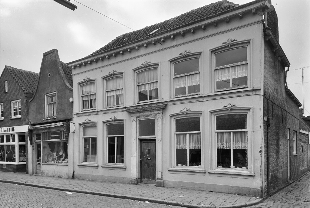 Blauwstraat 53
