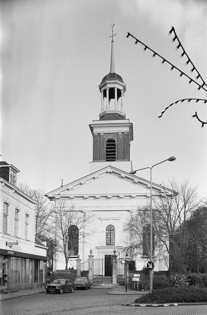 Kerkplein 7