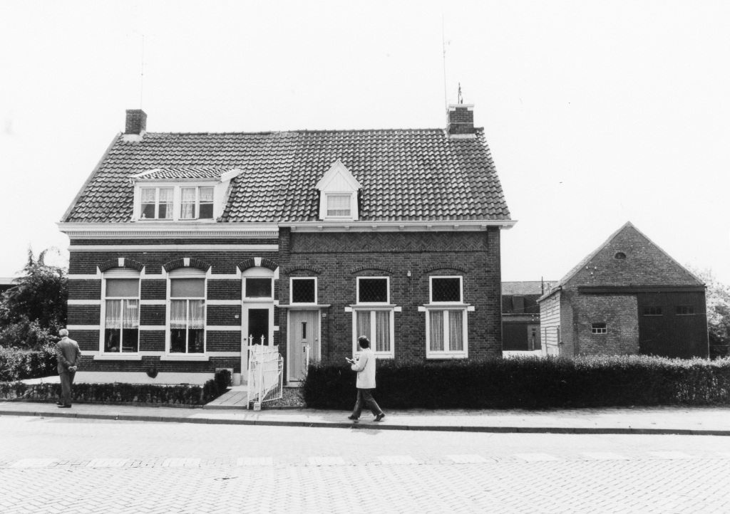Burgemeester van Loonstraat 68