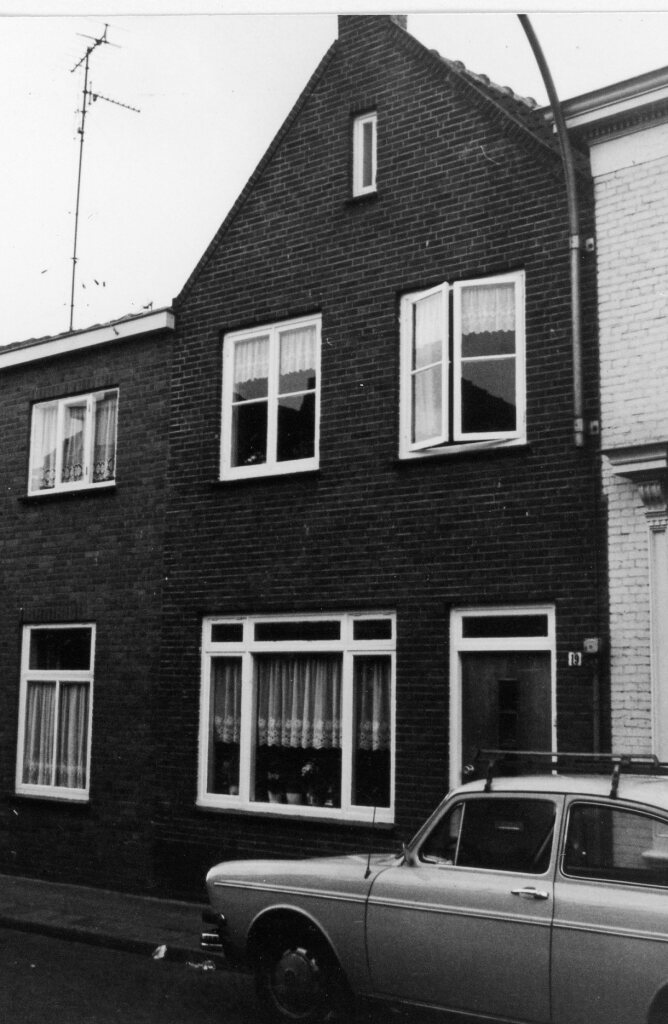 Blauwstraat 19