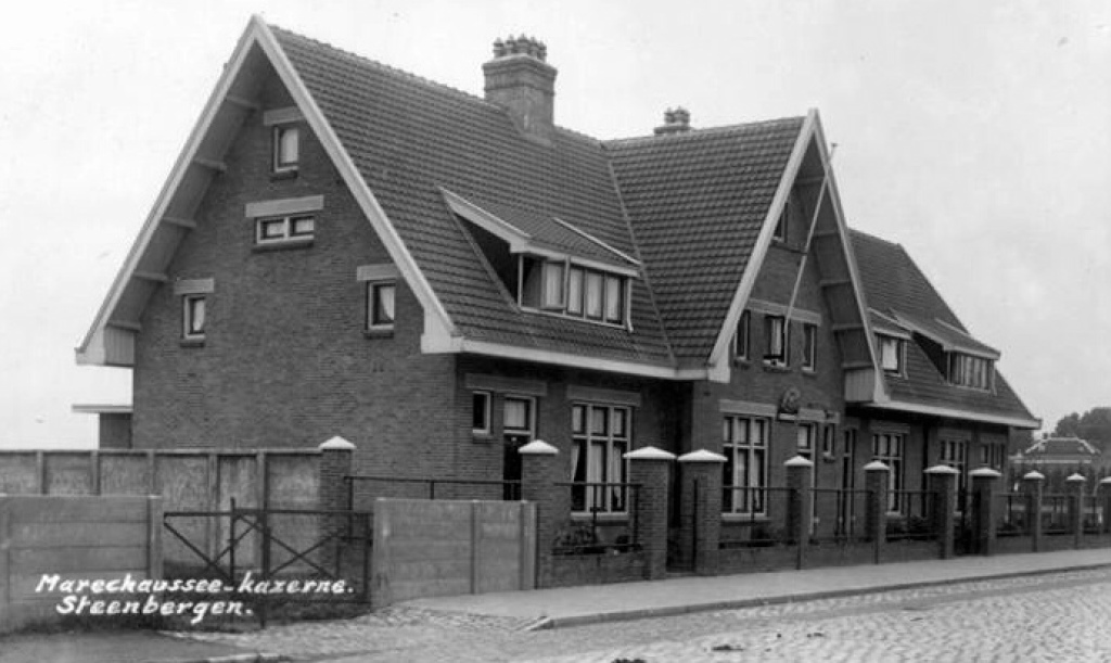 Burgemeester van Loonstraat 65