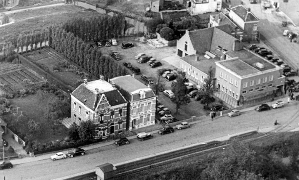 Burgemeester van Loonstraat 83