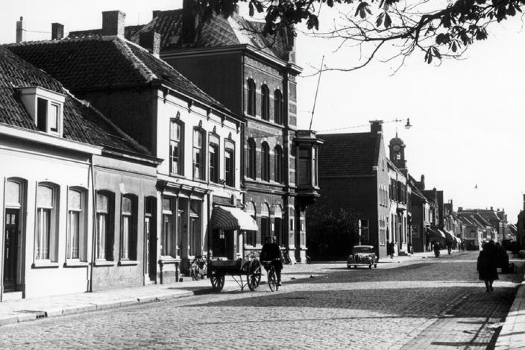 Kaaistraat 13