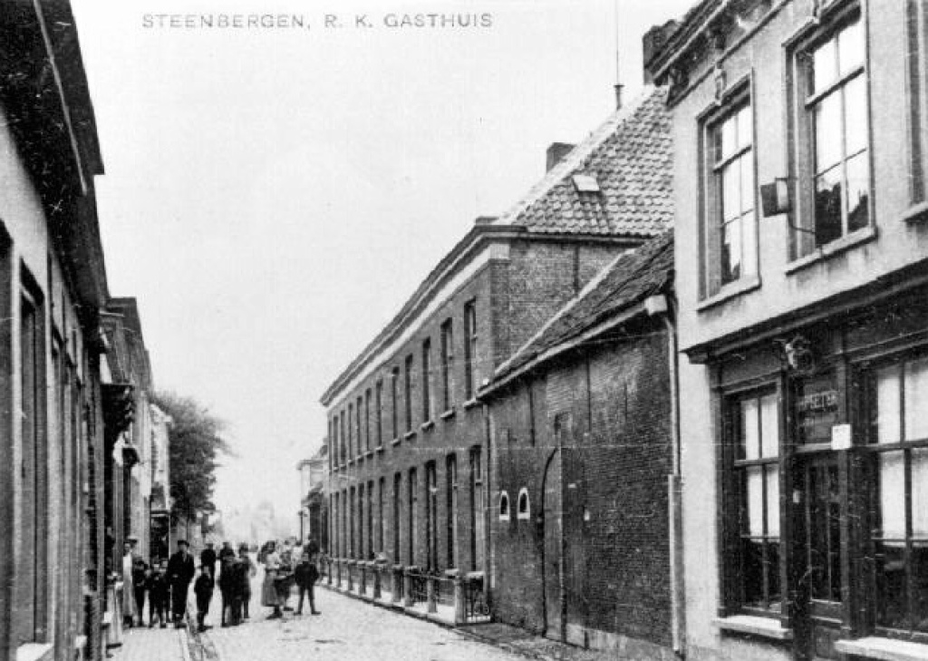 Kleine Kerkstraat 6