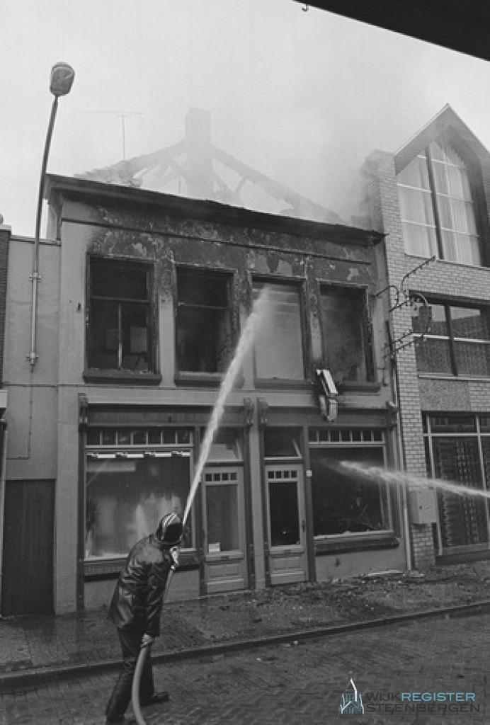Blauwstraat 83 · 01-07-1987