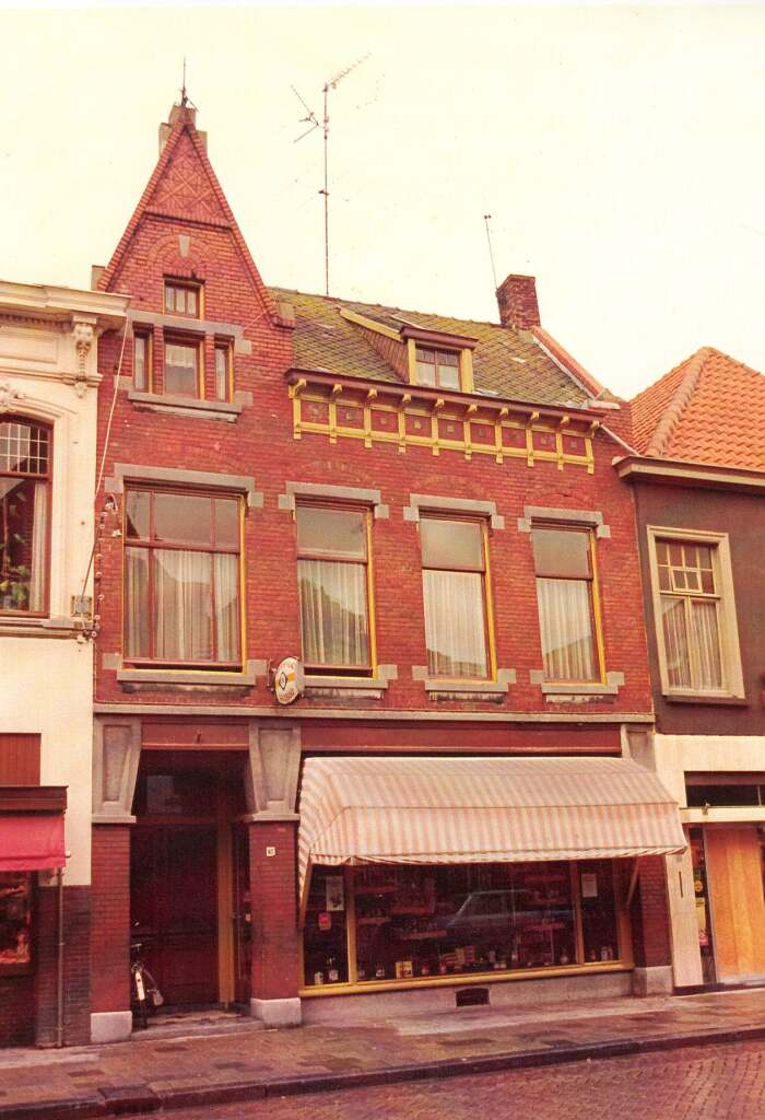 Kaaistraat 61