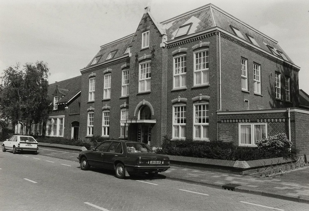 Langeweg 4