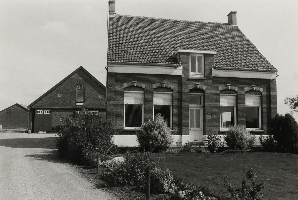 Roosendaalseweg 28
